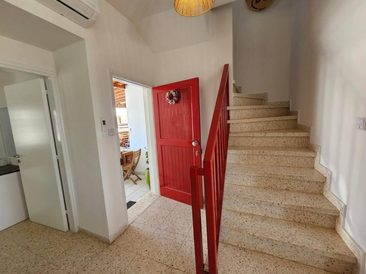Ammos Beachfront Villa Paradise Larnaca Exterior foto